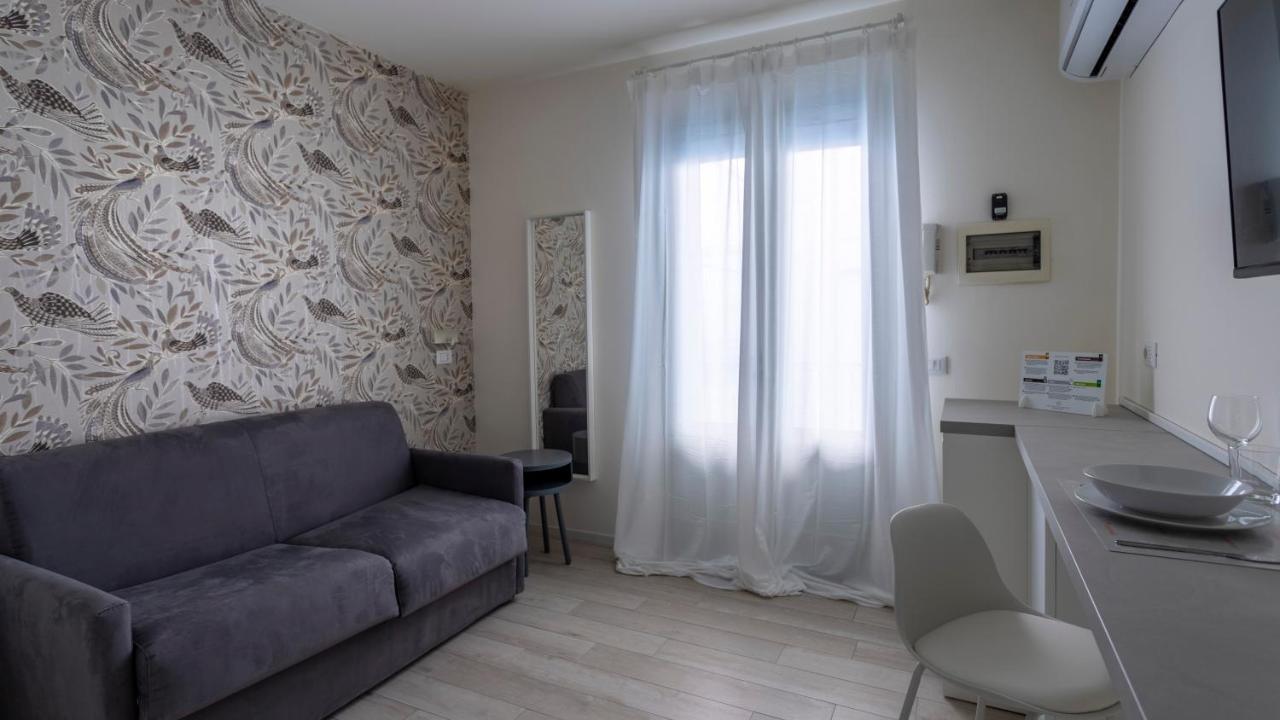 Italianway - The B Village Business ミラノ エクステリア 写真